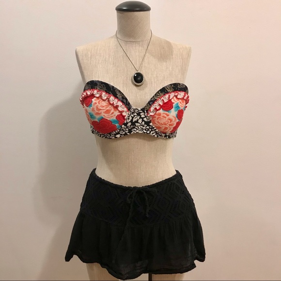 Victoria's Secret Other - Xhilaration multicolor floral swimsuit bra